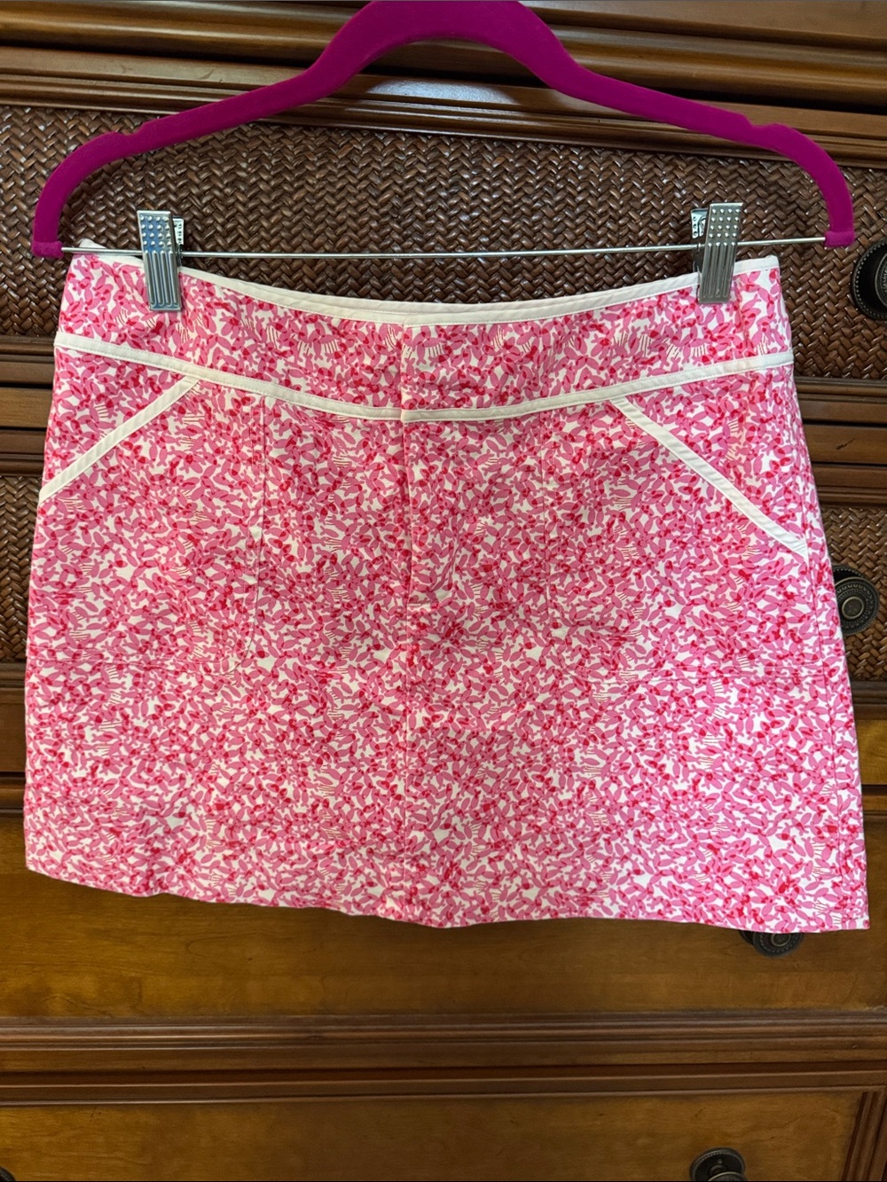Lilly Pulitzer Pink/White Fish Skort